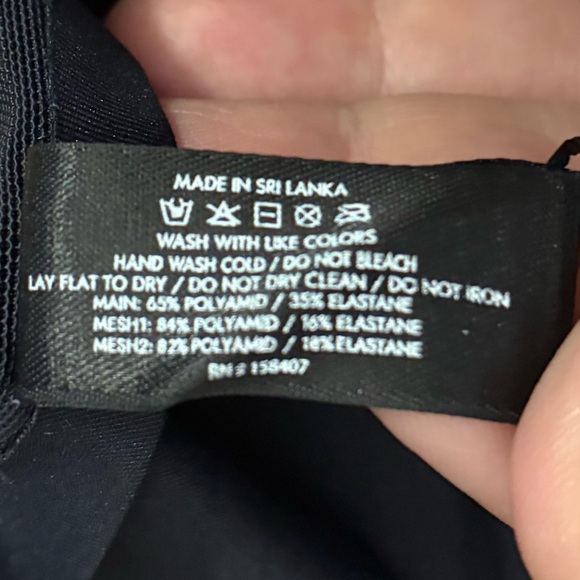 🆕 PINSY Scoop Tank Hourglass Shapewear Thong
Bodysuit Black S🆕 - Picture 10 of 13